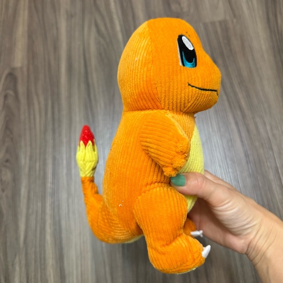 POKÉMON Charmander Rare Corduroy Plush Toy - Picture 7 of 8